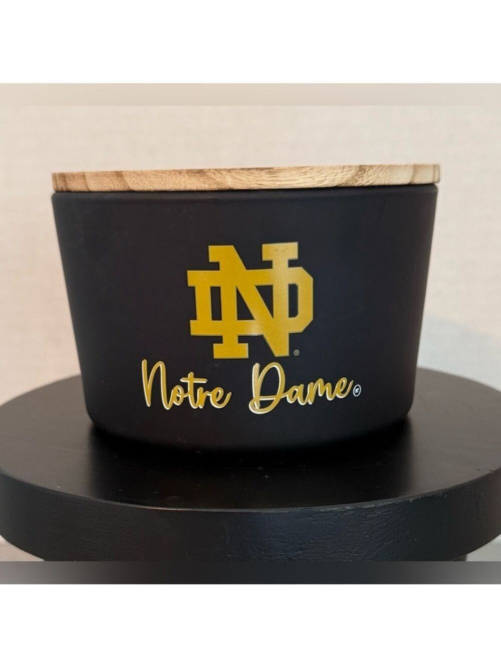 🔥Extremely Rare Notre Dame WoodWick Candle – Capri Blue Volcano Scent – Wood Lid